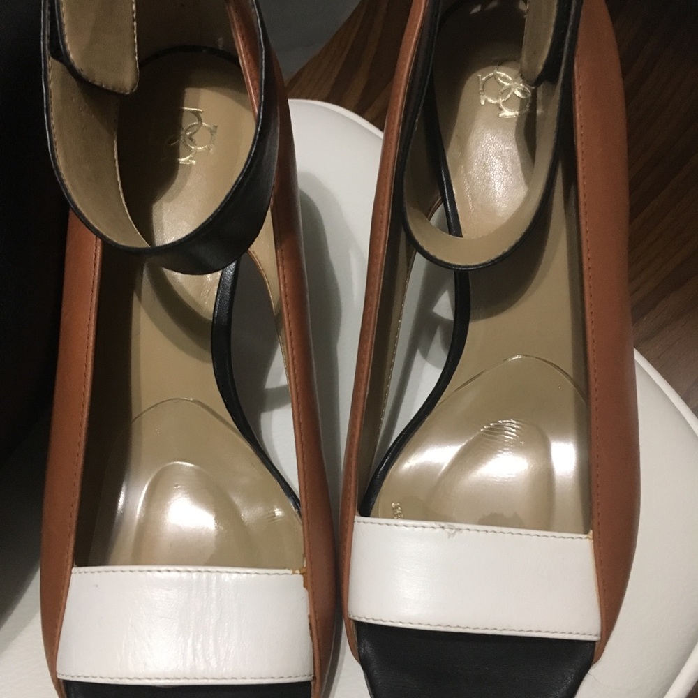 Tri-Color Talbot’s Bag and Ann Taylor Heels 8M - Picture 2 of 8